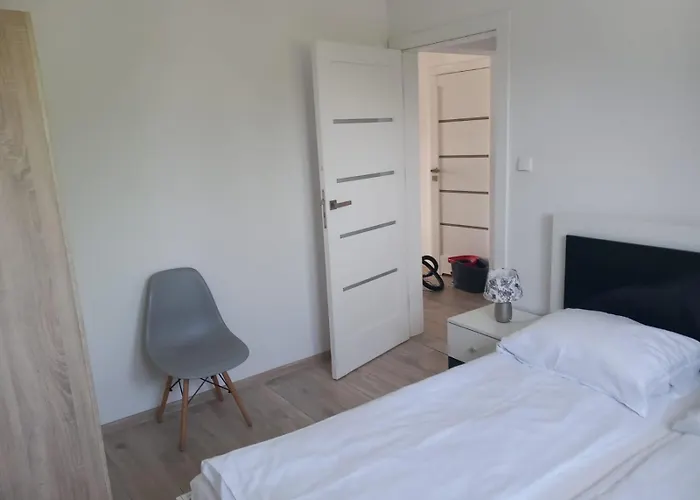 Polna Z Ogrodem 公寓 乌斯特卡